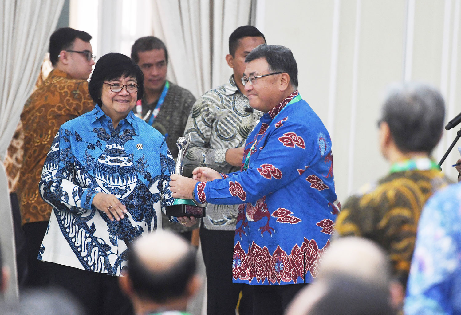 First Media Cirebon - Servis kolam tambak pun jadi ...